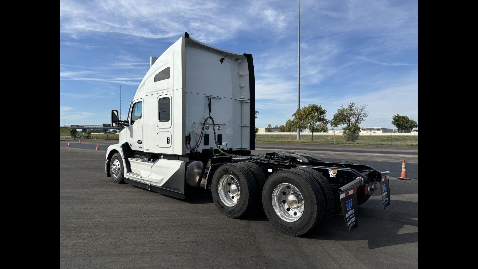 Buy 2024 Kenworth T680 Nrj363612 Trucks for sale In Fargo, Nd