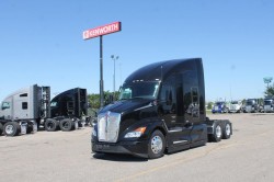 2024 KENWORTH T680  