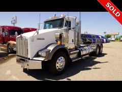 BUY KENWORTH T800 2015