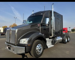 2021 Kenworth T880 Trucks for sale