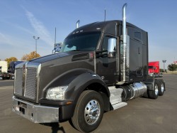 2021 KENWORTH T880  