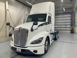 2022 KENWORTH T680  