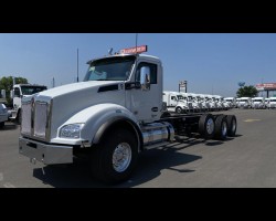 2026 Kenworth T880 Trucks for sale