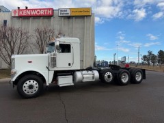 BUY PETERBILT 389 2023