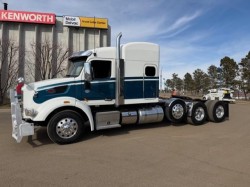 2022 PETERBILT 567  