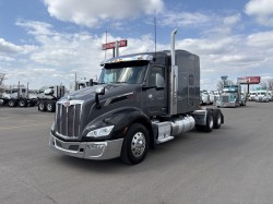 2022 PETERBILT 579  