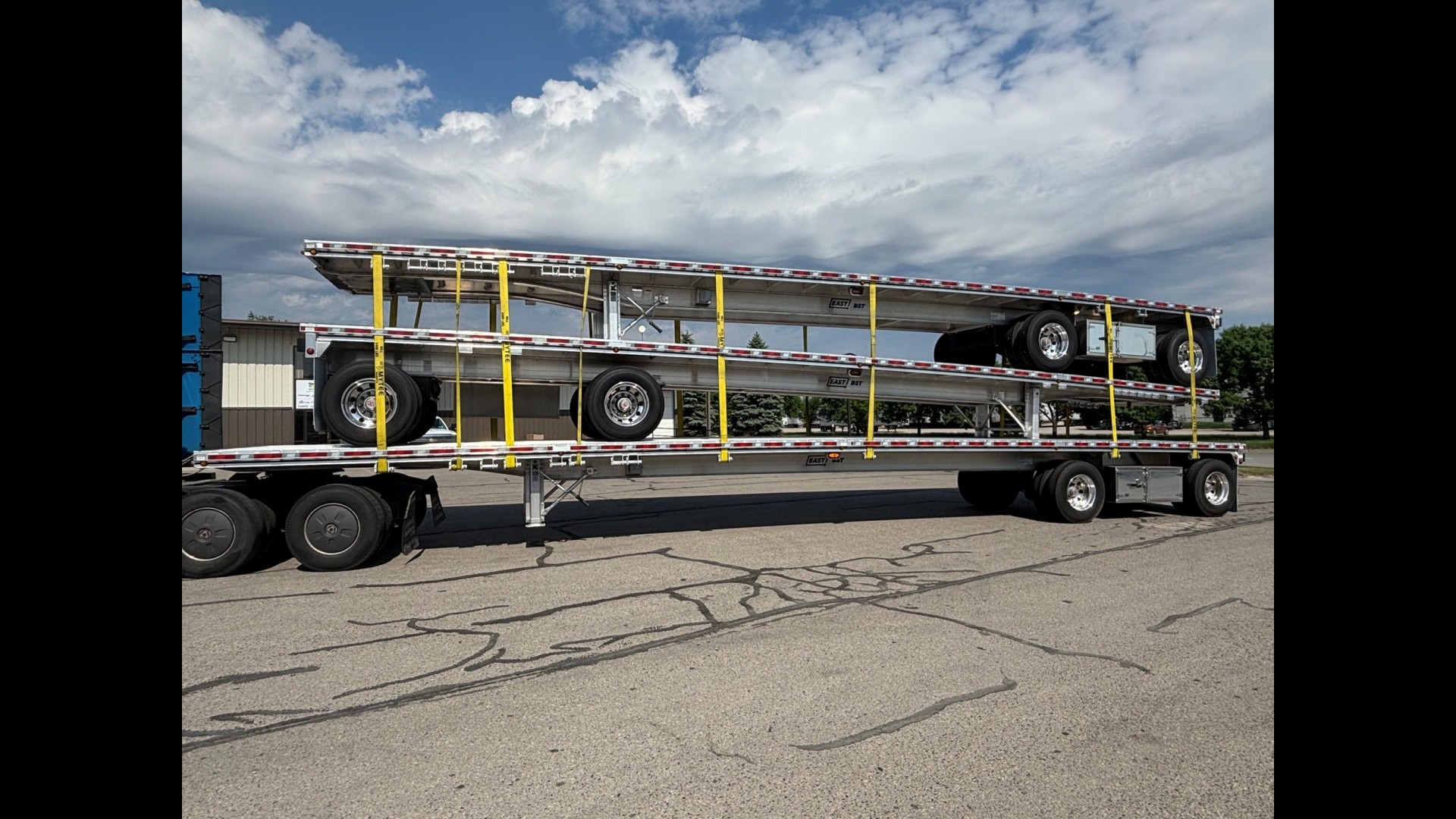 2027 East Manufacturing in Fargo, ND — photo 2