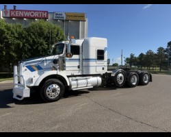 2021 Kenworth T800 Trucks for sale