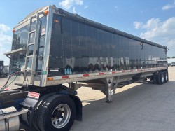 2024 PRESTIGE HOPPER  