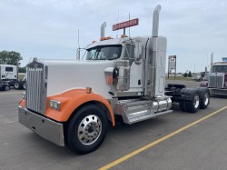 2024 KENWORTH W900  