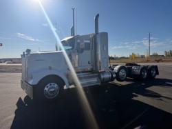 2021 KENWORTH W900  