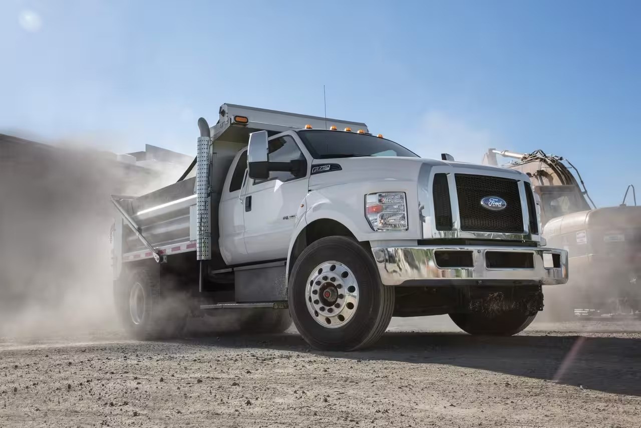 Ford F-650 SD Diesel Straight Frame