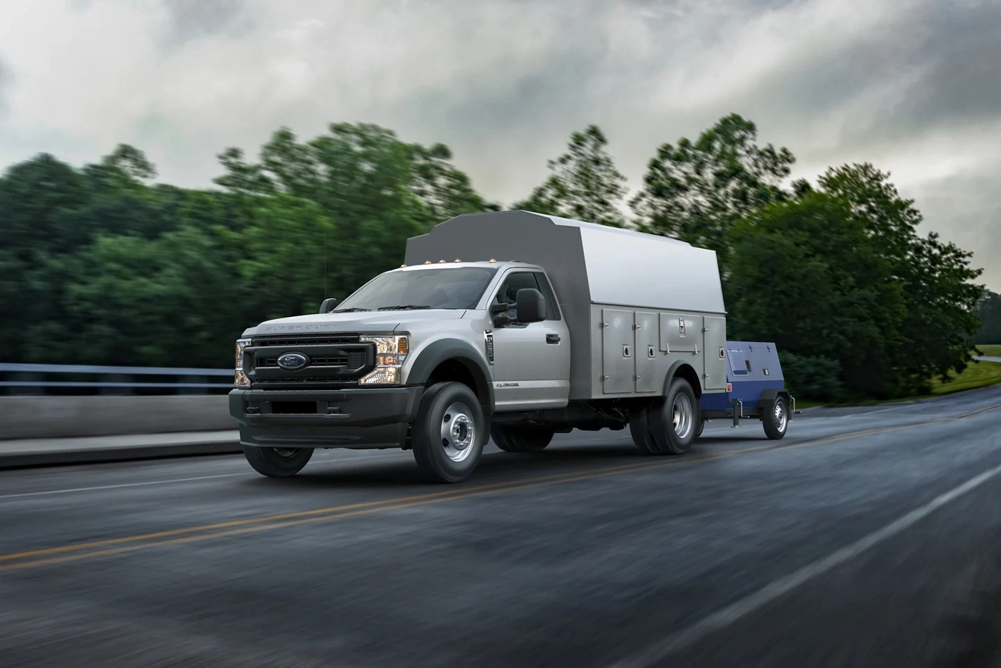 Ford F-550 XL Chassis Cab