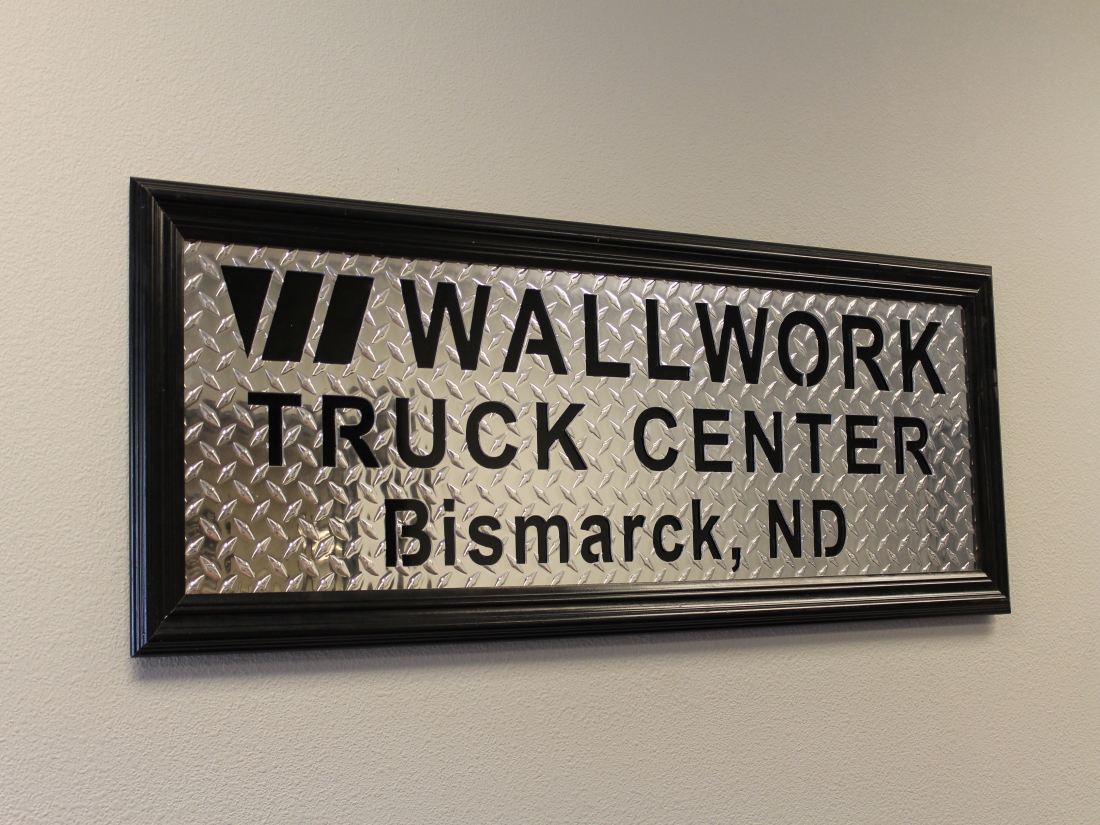 Bismark Wallwork Truck Center