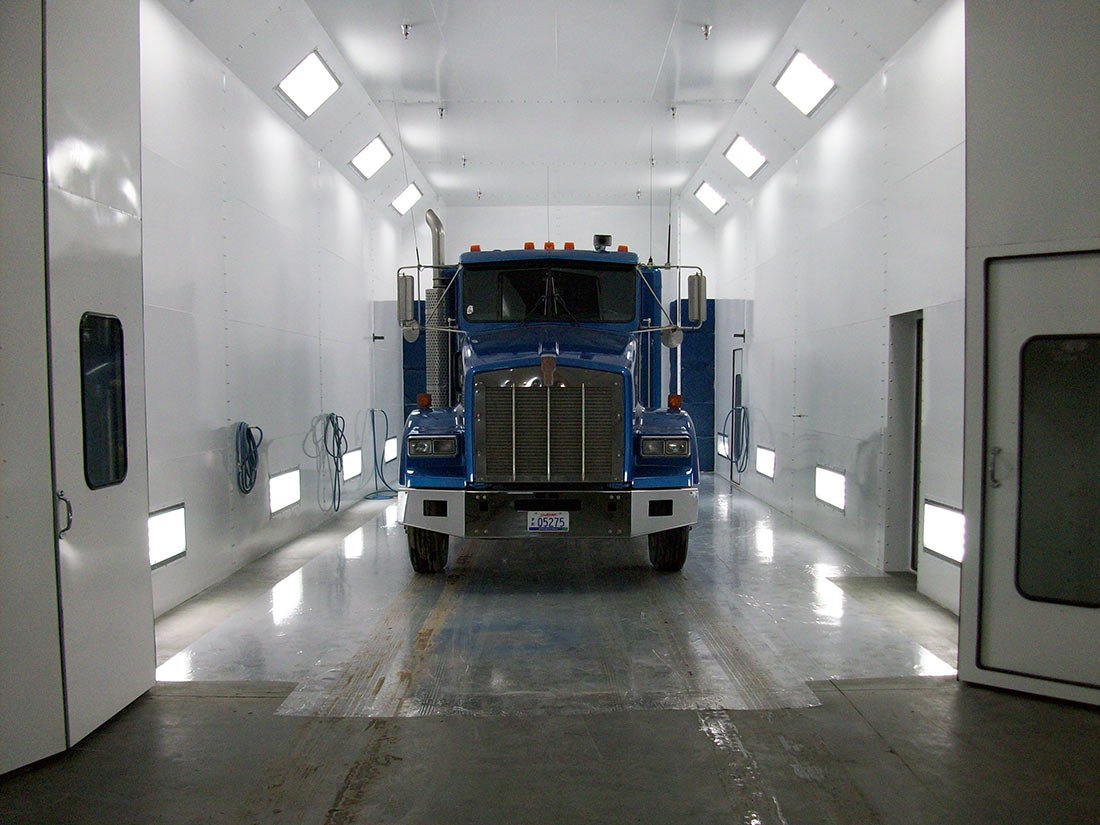 Kenworth Truck in Bismarck Wallwork Collision Center