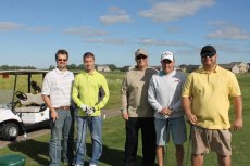 5 Wallwork's employees playing golf