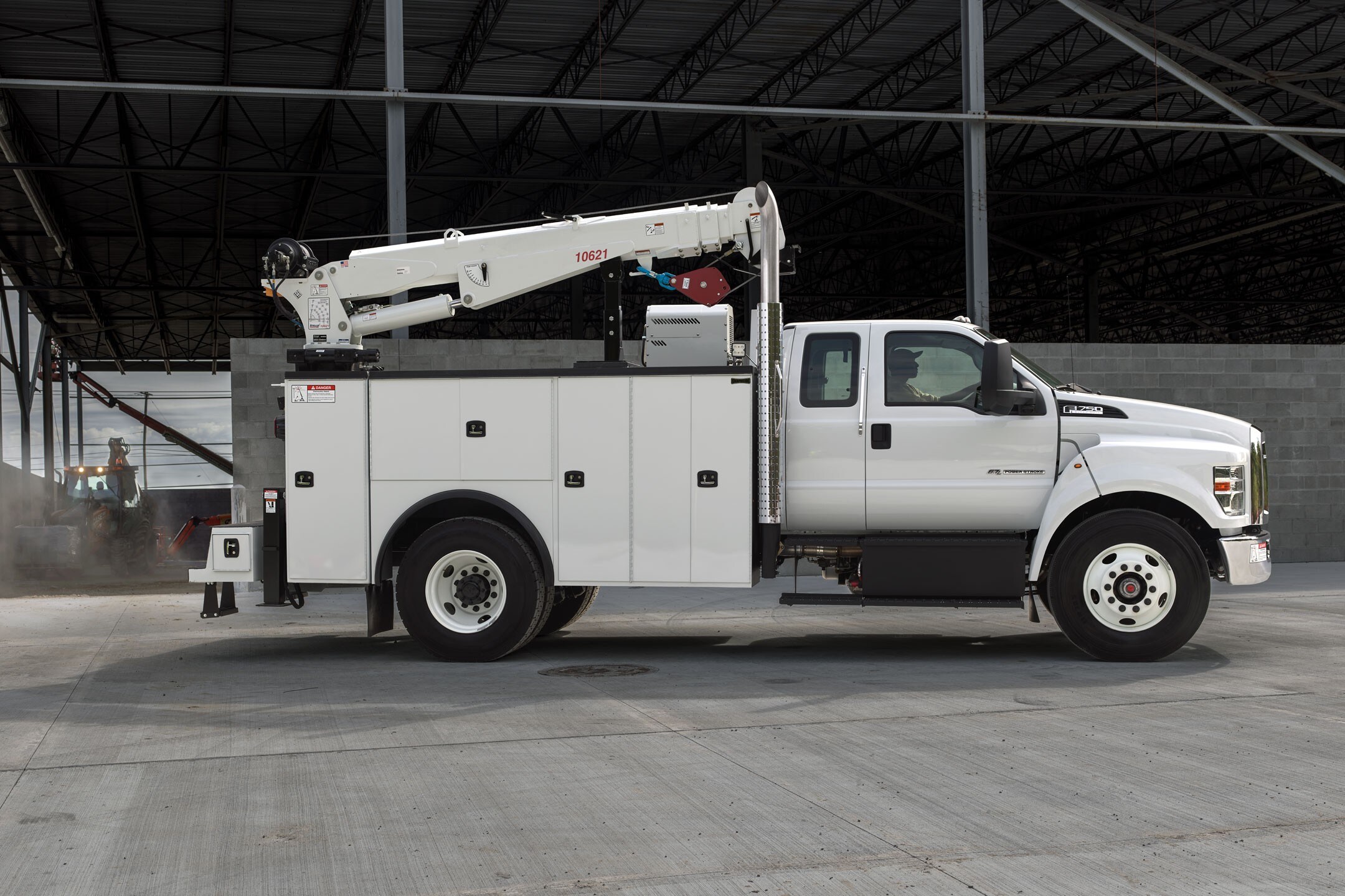 Ford F-650 SD Pro Loader